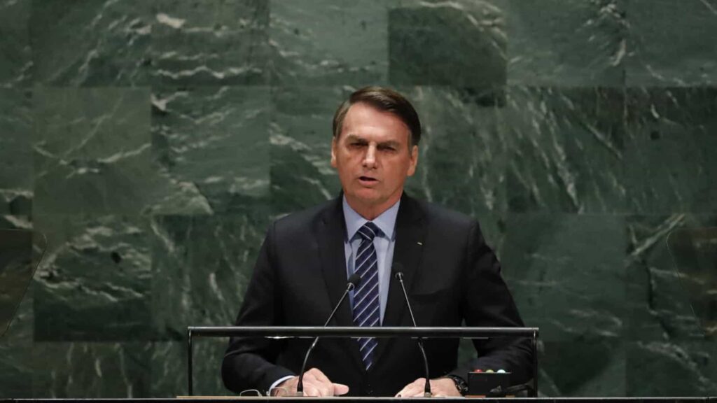 Bolsonaro vai rebater críticas na ONU
