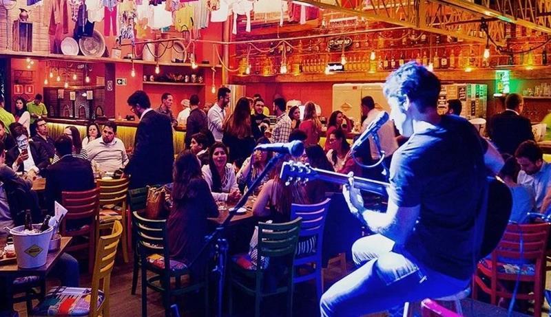 Acre libera som ao vivo em bares e restaurantes seguindo protocolo de saúde