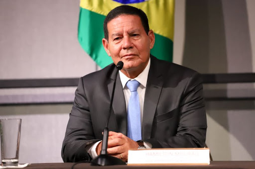 Agenda ambiental marca visita do vice-presidente Hamilton Mourão ao Acre
