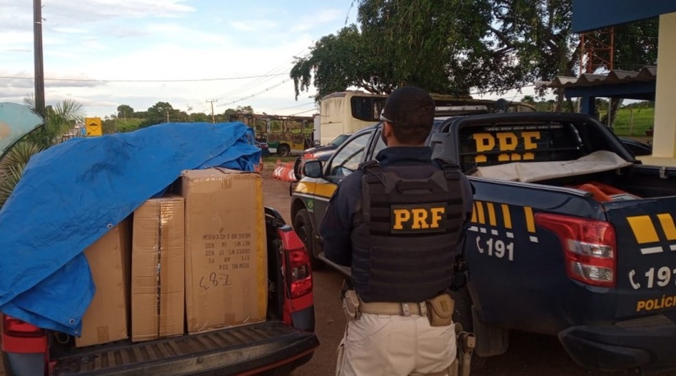 Durante abordagem no Acre, casal é flagrado com mercadoria da Bolívia sem nota fiscal em rodovia