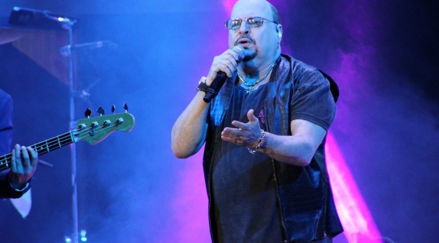 Vocalista do Roupa Nova é infectado pela Covid-19 após transplante de medula óssea