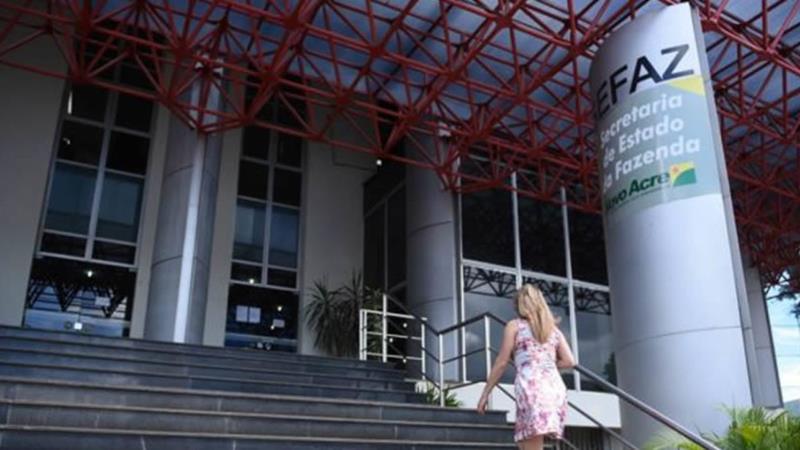 Sefaz sinaliza concurso público com salários que variam de R$ 3,5 até R$ 18 mil