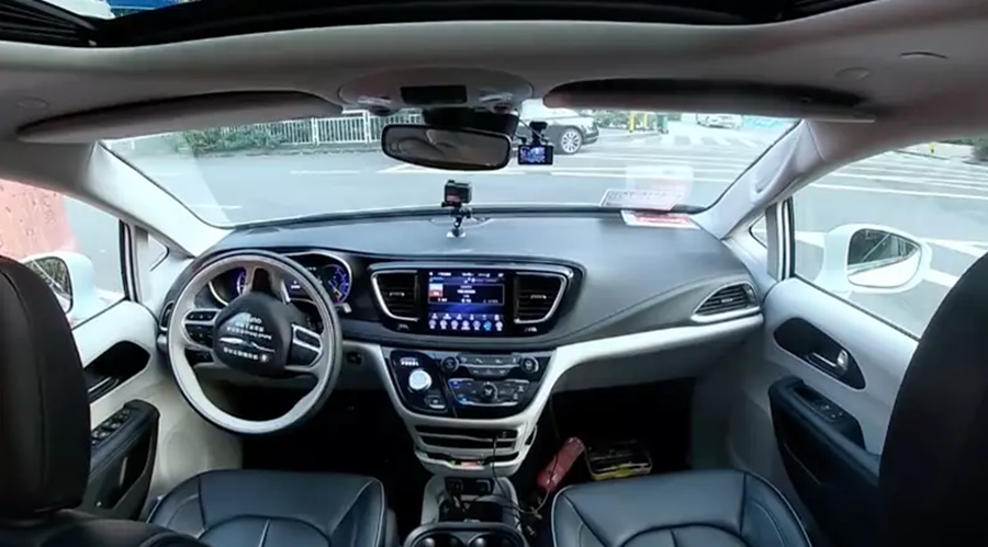 Táxis sem motorista ganham terreno na China