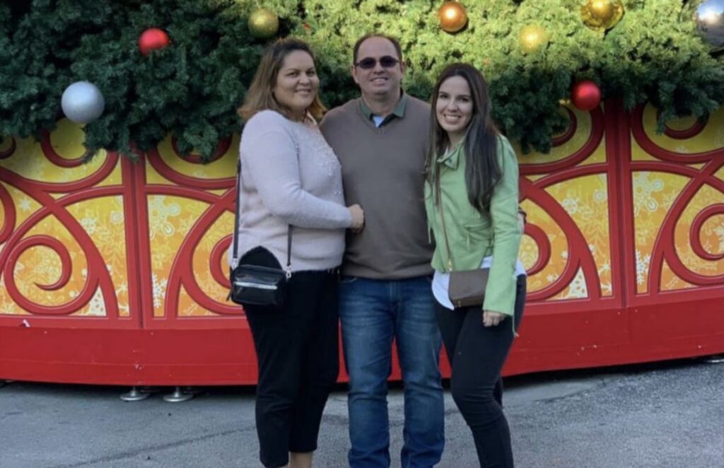 Médico recebe alta da UTI após complicações da covid-19