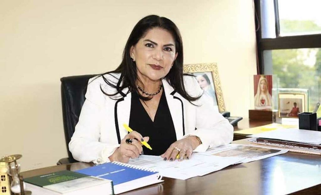 “Não tenho cargos e não pretendo ter, voto a favor da reforma para fortalecer a segurança.” diz Antonia Sales