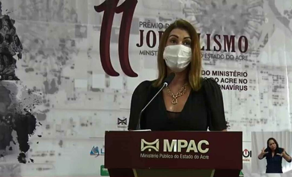 “Queremos a nossa vacina e vamos ter que cobrar por ela”, diz Guida Aquino no MPAC