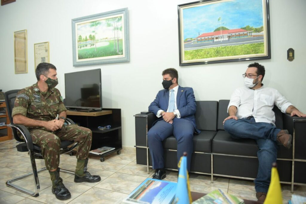 Governo e Exército iniciam reconstrução da pista do aeroporto de Santa Rosa do Purus