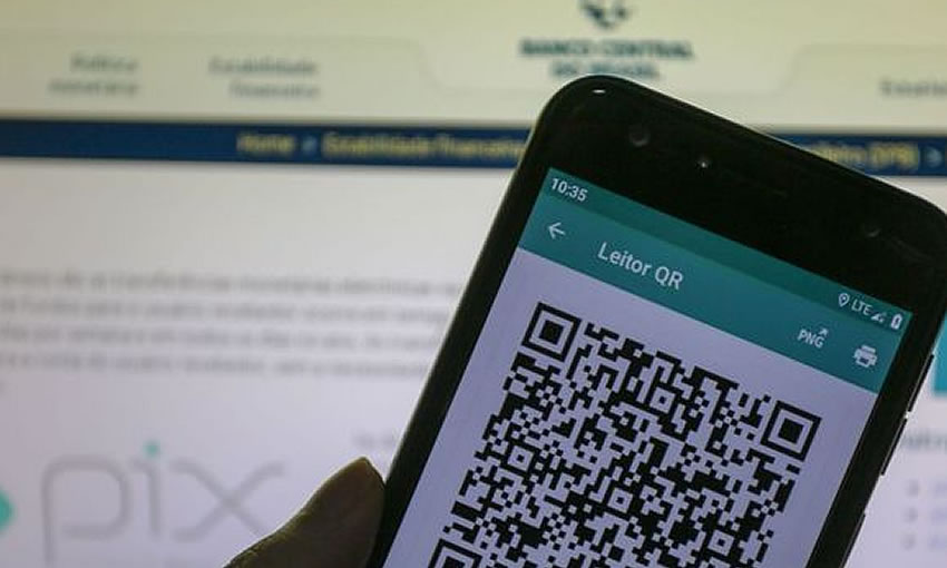 Impostos poderão ser pagos pelo Pix, informa governo