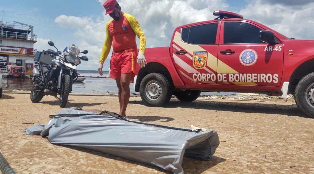 Corpo é encontrado boiando no Rio Negro, próximo ao Porto do São Raimundo