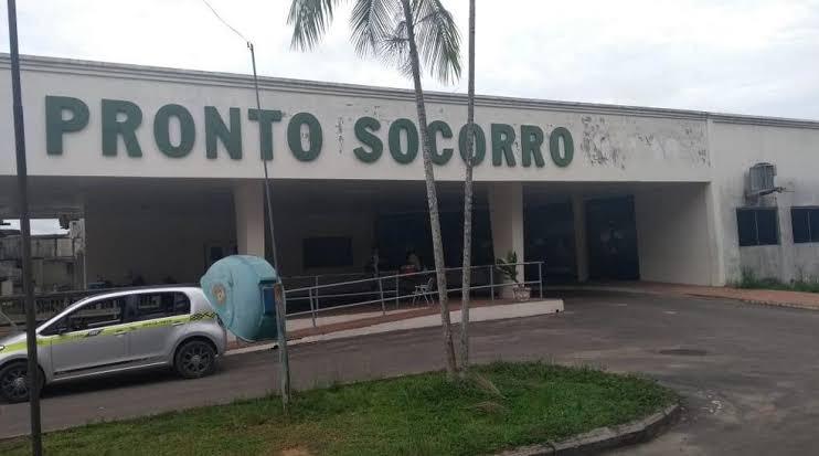 Após médico ser afastado, bebê quase morre engasgado no Hospital do Juruá