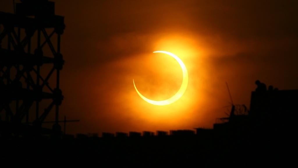 Eclipse solar será visto parcialmente do Brasil na próxima segunda-feira (14)
