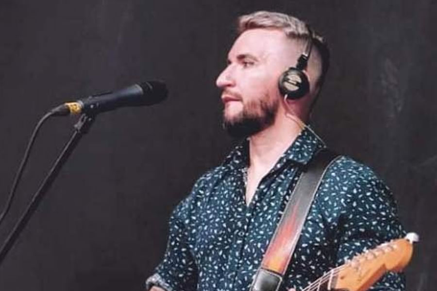 Família pretende abrir Fundação Giovanni Acioly para ensinar música às crianças de Tarauacá