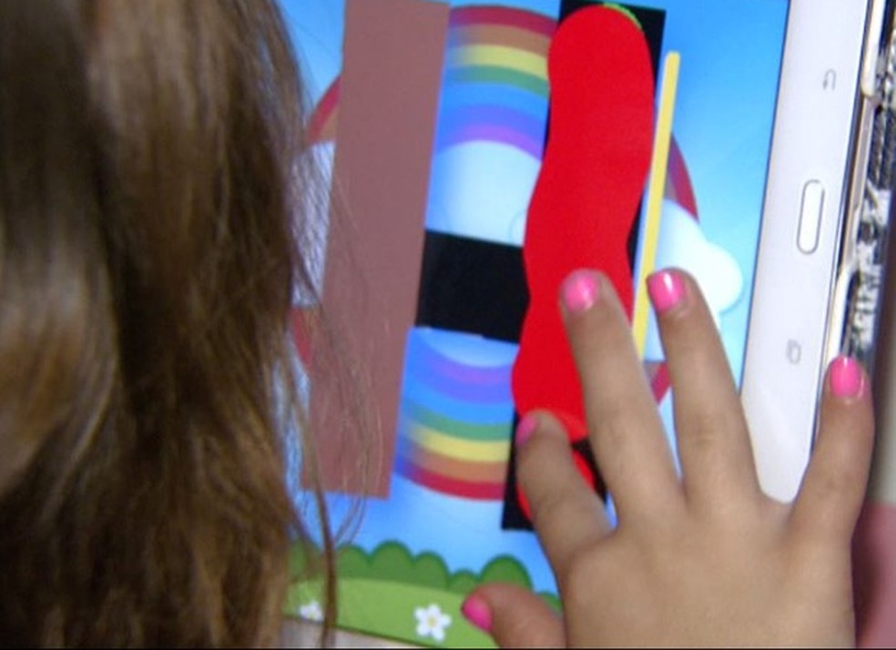 PL que proíbe cobrança extra para estudante com deficiência é aprovada no Acre