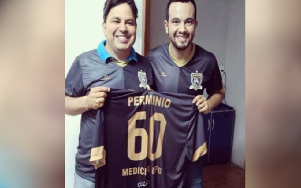 Professor se cura da Covid-19 após ser tratado por médico a quem deu bolsa de estudos, em Goiânia