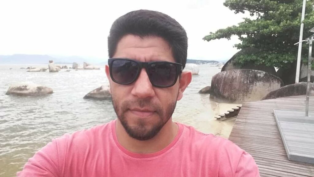 Com Covid-19, cabeleireiro Elcimar Pereira precisa de doação de plasma