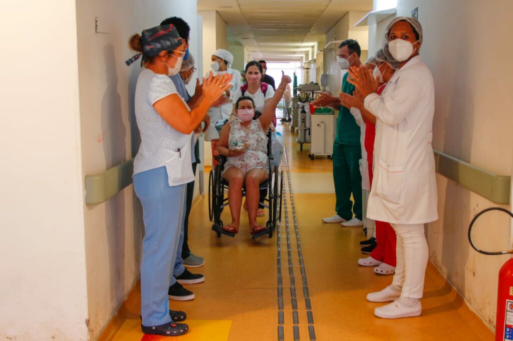 Três pacientes recebem alta da UTI do Pronto-Socorro de Rio Branco nesta terça