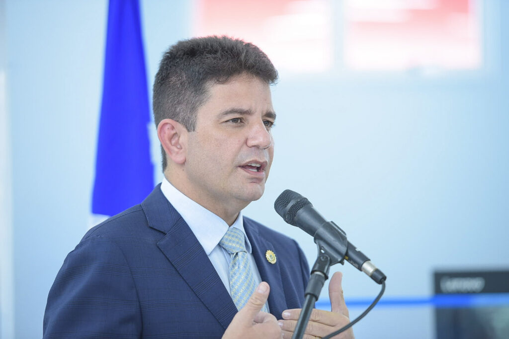 Gladson: “Eu vou até o limite para amenizar a dor do meu povo e não vou medir esforços”