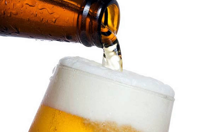 Consumo excessivo de álcool pode afetar eficácia das vacinas contra Covid-19