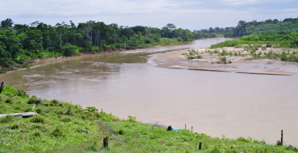 Rio Tarauacá ultrapassa cota de alerta e preocupa Defesa Civil