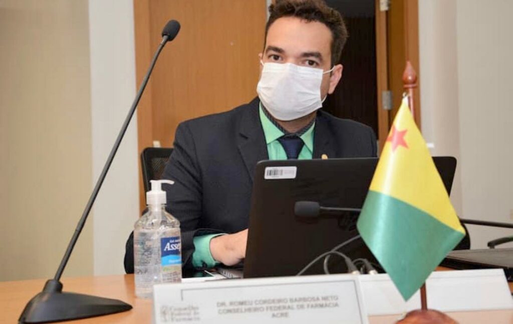 Acre: farmacêuticos cobram efetividade na vacinação e CFF debate o assunto