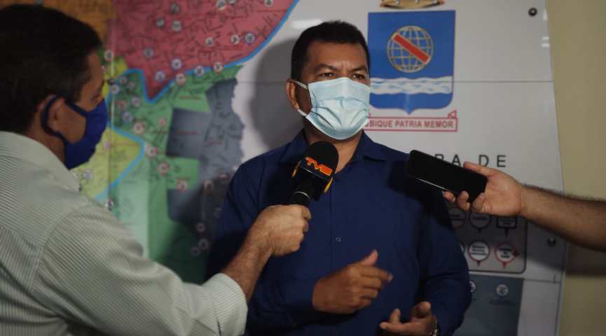 Secretário diz que servidores de saúde no AC recusam vacina para não voltar ao trabalho