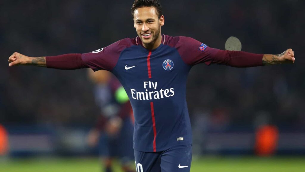 Com gastroenterite, Neymar não treina e é dúvida no PSG para duelo com Marselha