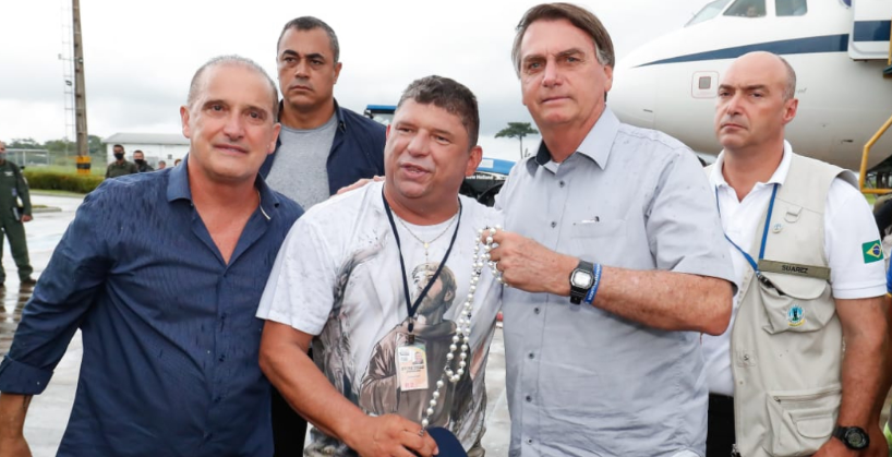 Cruzeirense pede para fazer oração em Bolsonaro e é tem pedido atendido