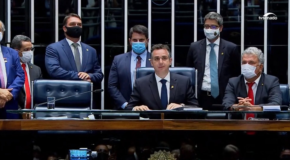 Rodrigo Pacheco é eleito presidente do Senado