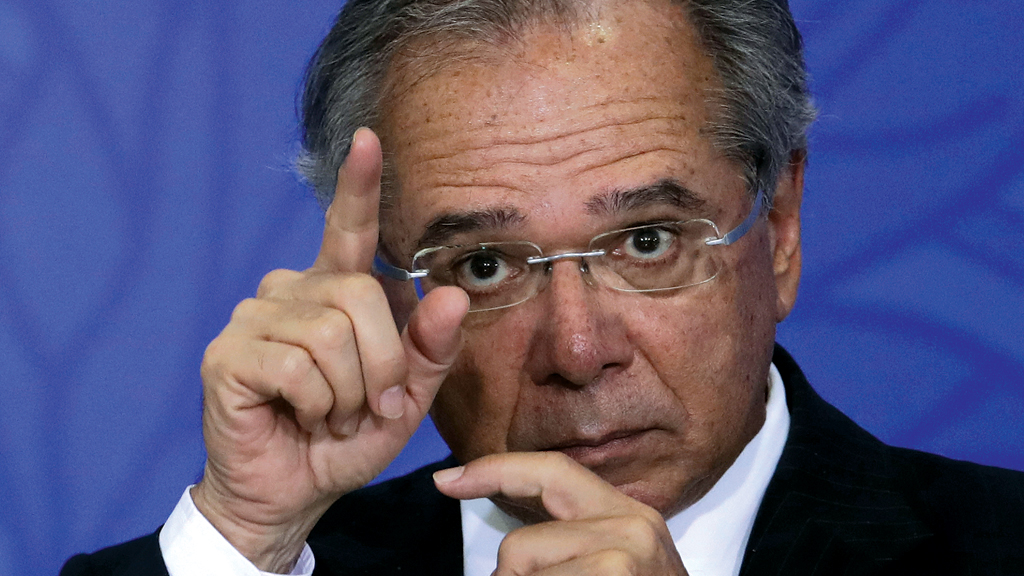 Auxílio Emergencial ficará entre R$ 175 e R$ 375, diz Guedes