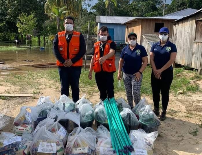 Rodrigues Alves: Prefeitura faz doação de donativos para as comunidades do rio Paraná dos Mouras