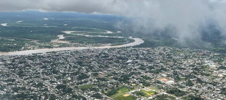 Mais de 220 famílias atingidas pelas enchentes ainda estão em abrigo em Cruzeiro do Sul