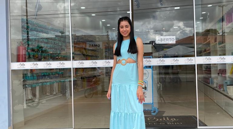 Em Cruzeiro do Sul, empresária de 22 anos conquista sonho e relata trajetória