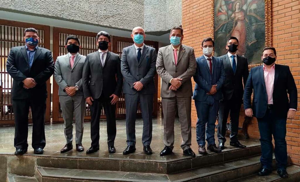 Reunião com embaixador vai acelerar início da exportação de carne bovina e suína para o Peru