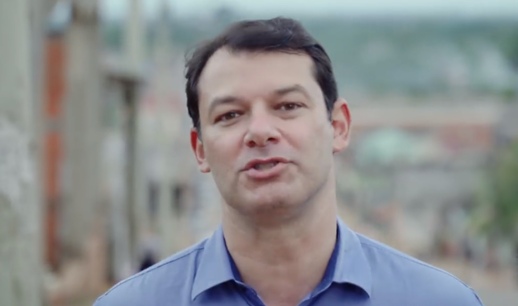 Deputado Roberto Duarte testa positivo para Covid-19