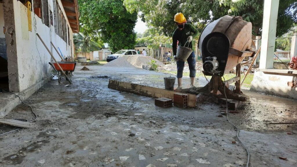 Governo realiza vistoria em obra de reforma e ampliação de hospital em Mâncio Lima