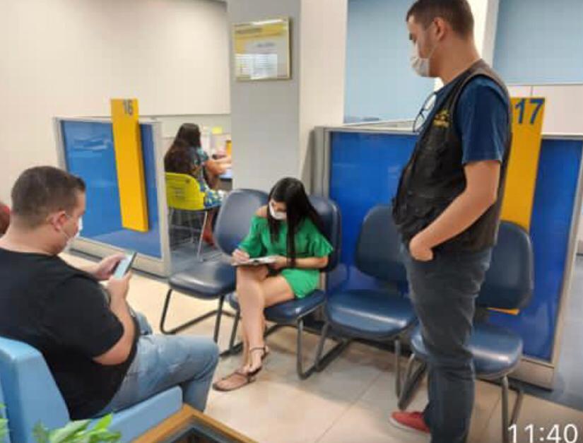 Banco do Brasil de Cruzeiro do Sul é autuado por aglomeração em filas