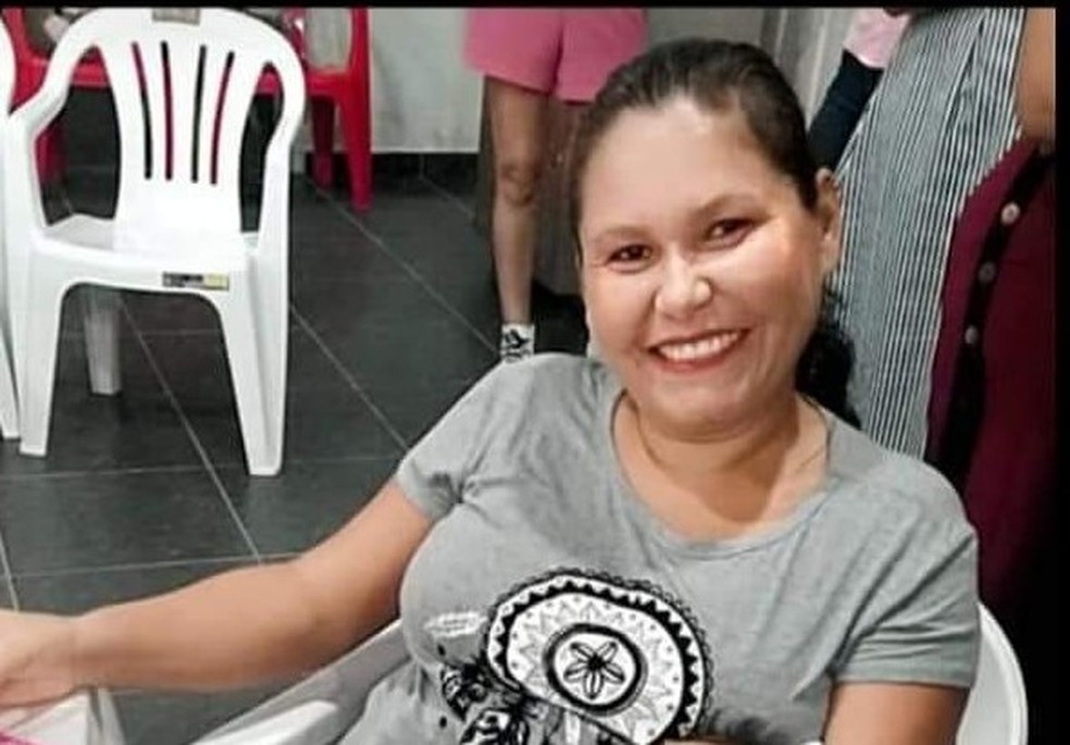 Mãe de menino que está internado ao ficar 4 minutos submerso em igarapé morre com Covid-19 à espera de vaga em hospital no Acre