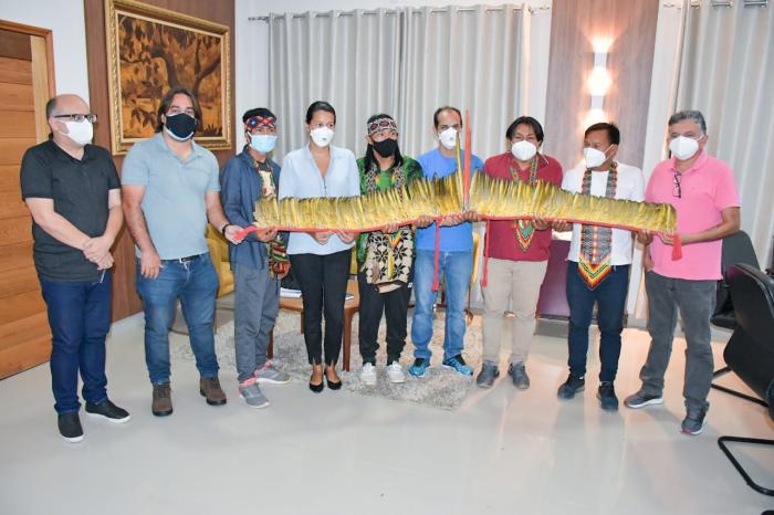 Prefeitura de Cruzeiro do Sul estabelece parcerias com povo Katuquina e terá Departamento Indígena