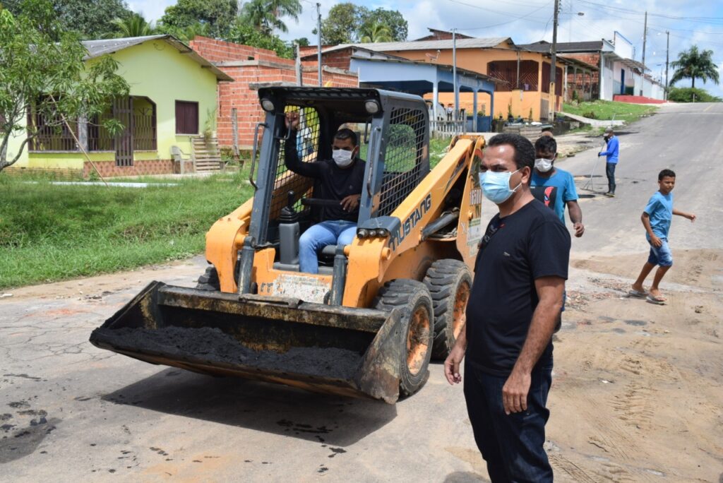 Rodrigues Alves: prefeitura inicia operação tapa-buraco na cidade