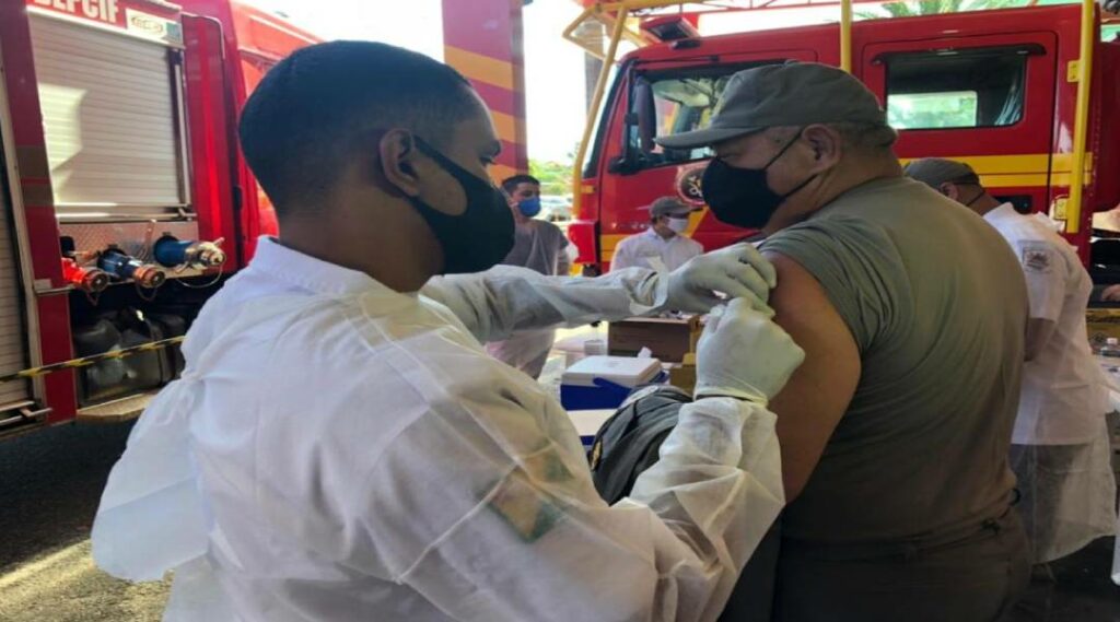 Justiça Federal suspende vacinação contra Covid-19 em policiais e agentes da Segurança no Acre