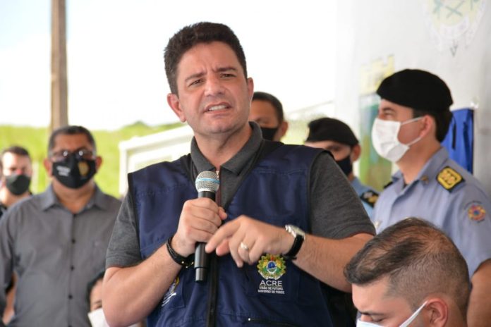 Internautas oram em favor de Gladson Cameli: “Deus te abençoe e te livre de todo mal”