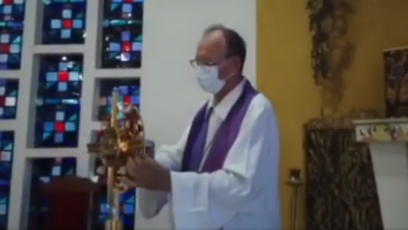 Missa solene da Via Sacra é realizada em Cruzeiro do Sul