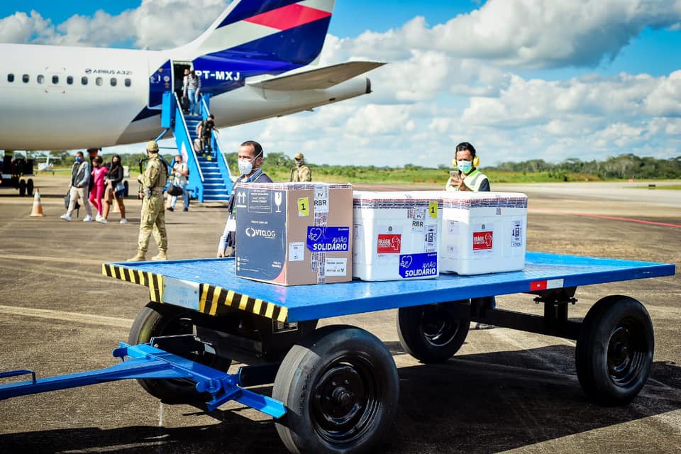 Acre deve receber mais de 22 mil doses de vacinas da Covid-19 neste sábado