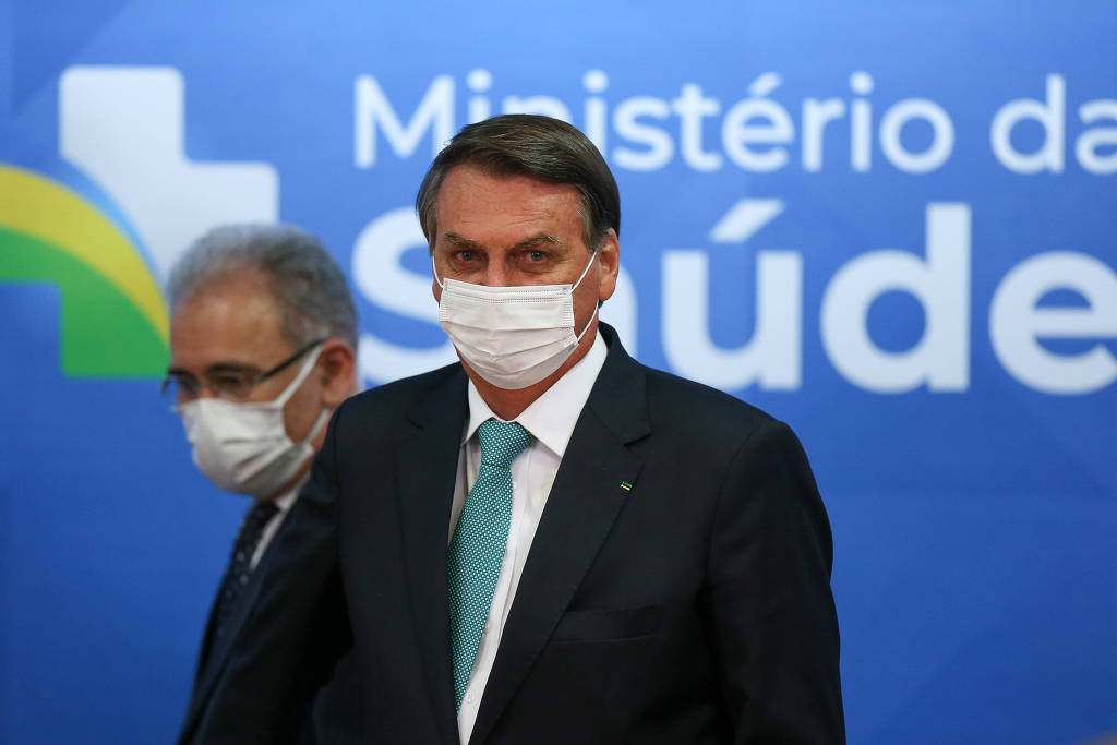 Governo Bolsonaro deixa vencer R$ 243 mi em vacinas, testes e remédios