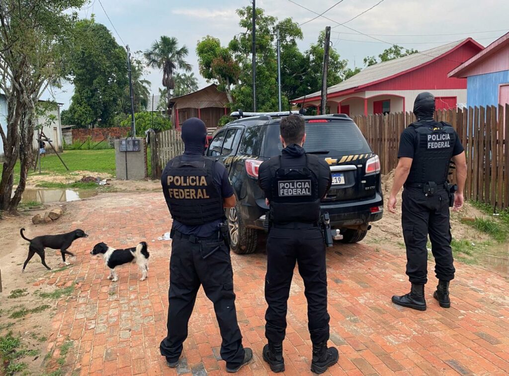 Polícia Federal prende 7 pessoas em operação de combate ao tráfico de droga no Acre