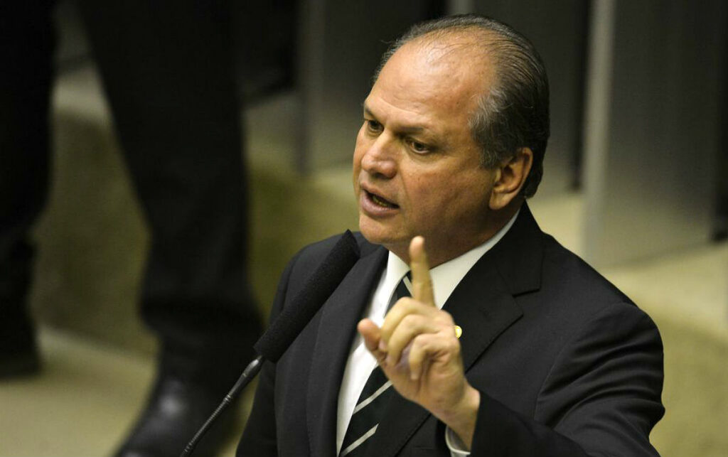 PF aponta à Justiça elementos de ‘pressão’ para favorecer empresa na gestão de Barros na Saúde