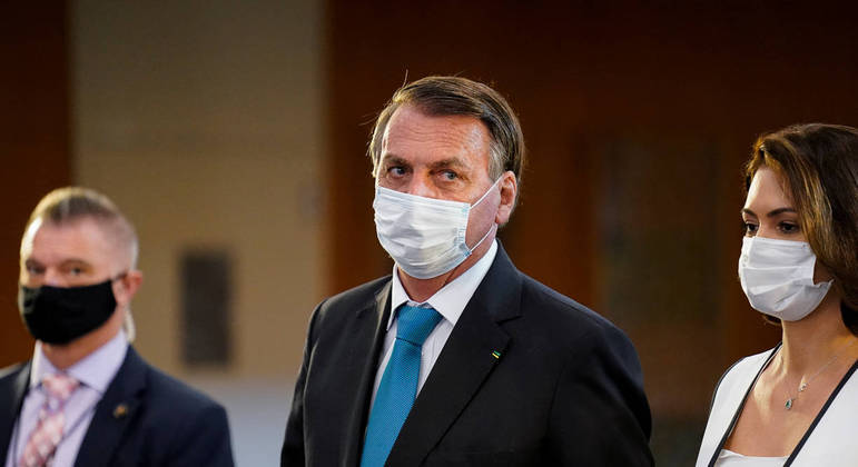 Desconfiança na Presidência da República sobe para 50%