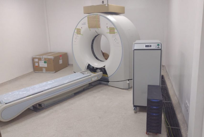 Instalação do novo tomógrafo de Cruzeiro do Sul é iniciada