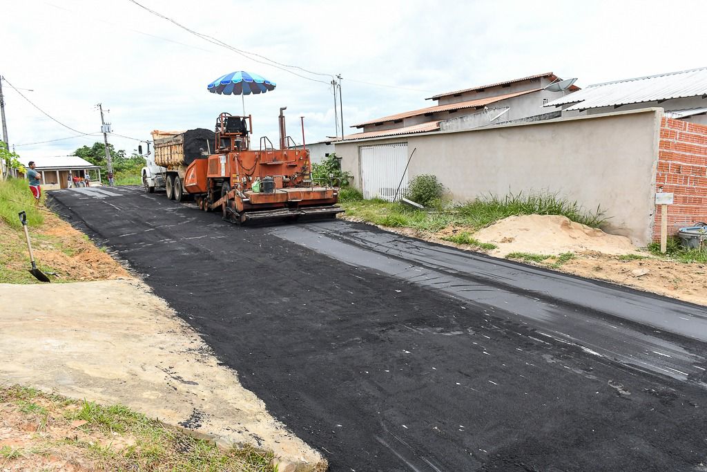 Prefeitura de Cruzeiro do Sul finaliza pavimentação em ruas do Jardim Primavera