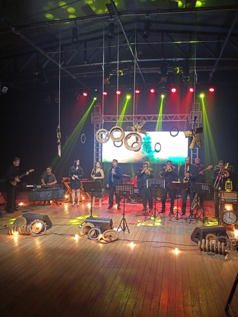 Live do Servidor: Mugs II retorna aos palcos pela primeira vez após a pandemia